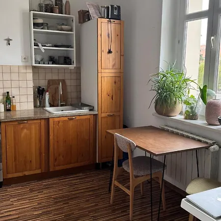 Апартаменты Cozy Flat With Parking Space Познань