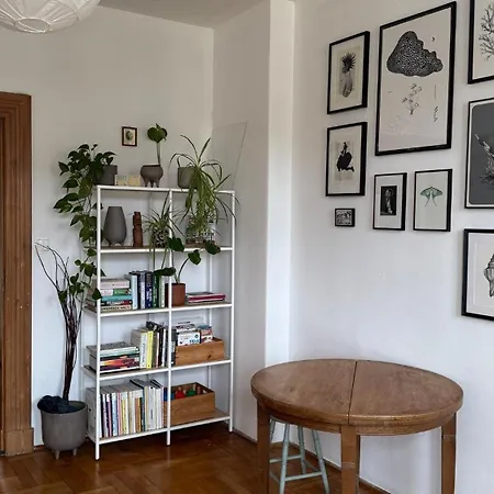 Cozy Flat With Parking Space Апартаменты Познань